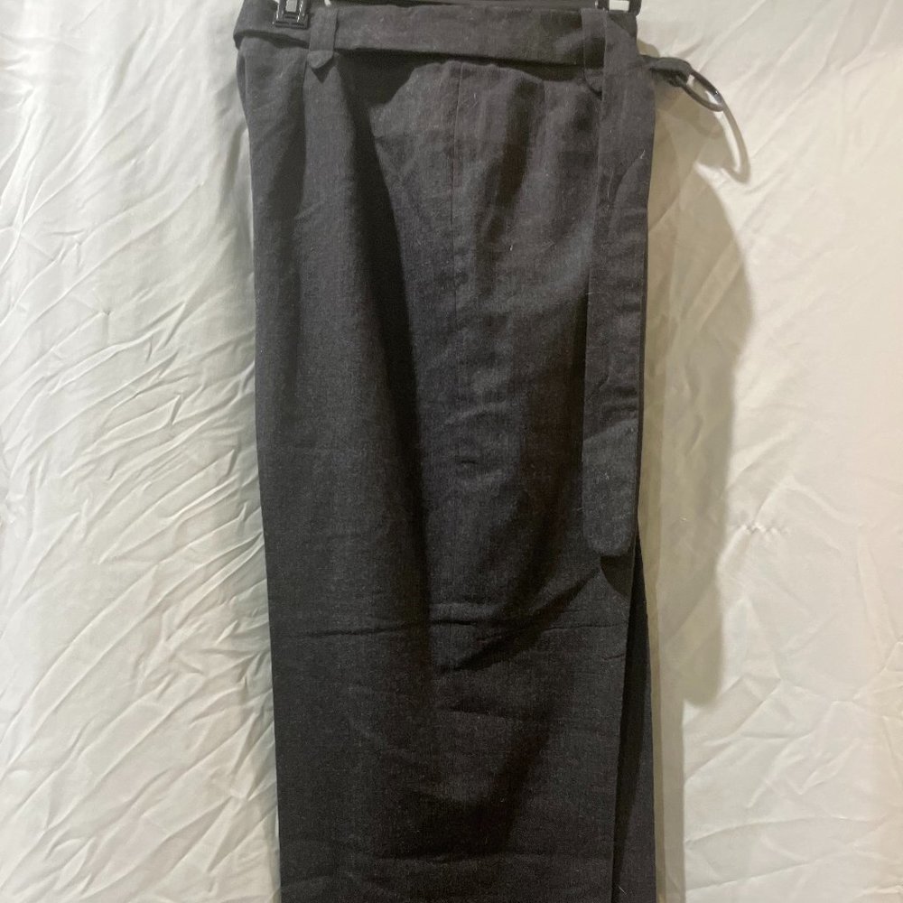 Harve Benard grey slacks with tie belt